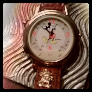Disney musical vintage leather watch ladies
